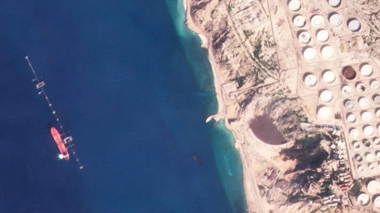 Aγωνία για τον Έλληνα δόκιμο πλοίαρχο του τάνκερ «St. Nikolas»