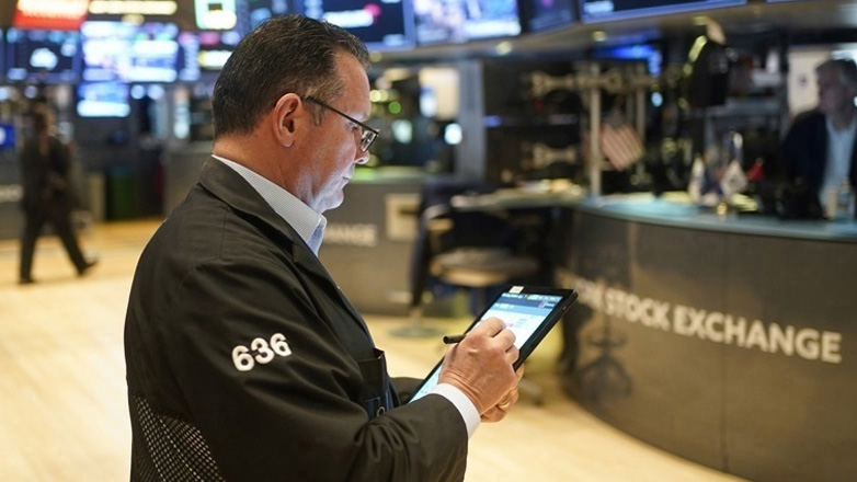 Μεικτά πρόσημα στη Wall Street