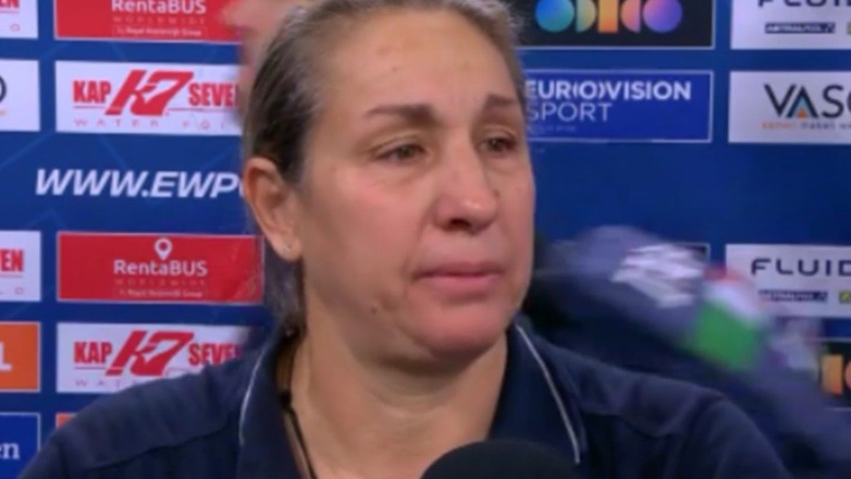 Δάκρυα χαράς και συγκίνησης από την Αλεξία Καμμένου και τις διεθνείς μας μετά τη μεγάλη τους επιτυχία!