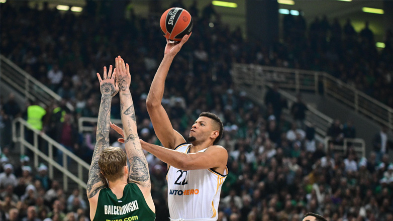 Πρόβλημα στη Ρεάλ Μαδρίτης με Ταβάρες και Γιουλ