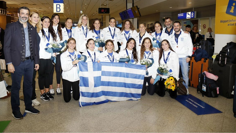 Επέστρεψε από το Αϊντχόφεν με το χάλκινο μετάλλιο η Εθνική πόλο γυναικών