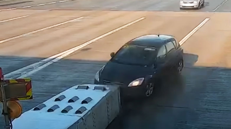 Αυξάνονται τα διόδια αλλά ούτε λόγος για στηθαία ασφαλείας και κυλιόμενες μπαριέρες για μηχανόβιους