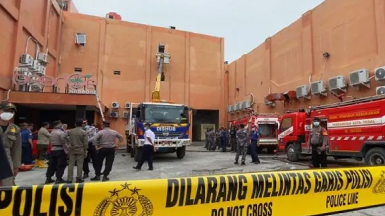 Ινδονησία: Τουλάχιστον έξι νεκροί από πυρκαγιά σε μπαρ με καραόκε