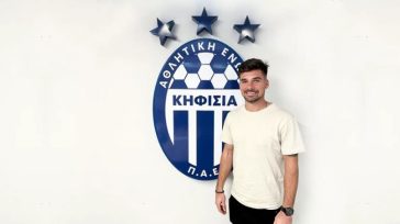 Ο Αντρέ Φερέιρα Τεϊσέιρα στην Κηφισιά