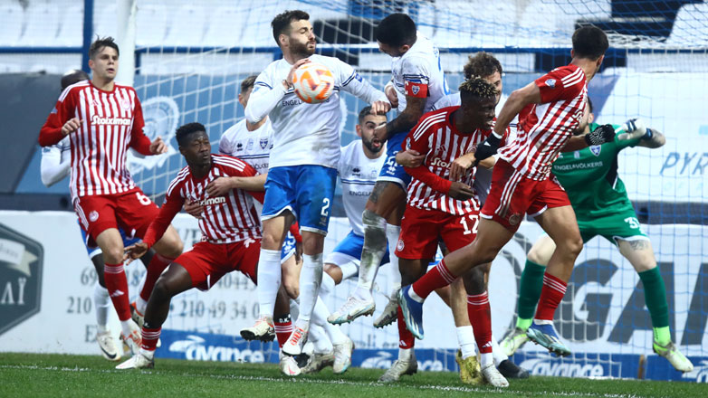 Super League 2: Ο Σάλαζαρ στο 87΄ έστειλε τον Ιωνικό στην 3η θέση