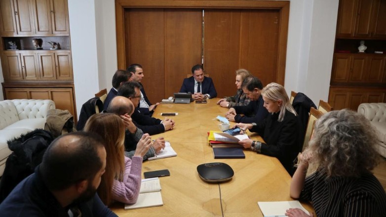 Συνάντηση εργασίας του υπουργού Υγείας Ά. Γεωργιάδη με το προεδρείο της ΕΙΝΑΠ