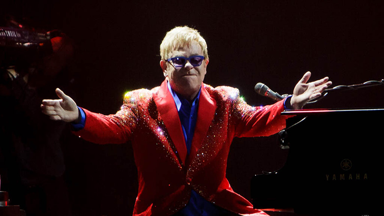 Ο Elton John εισήλθε στο κλαμπ των «EGOT» καλλιτεχνών