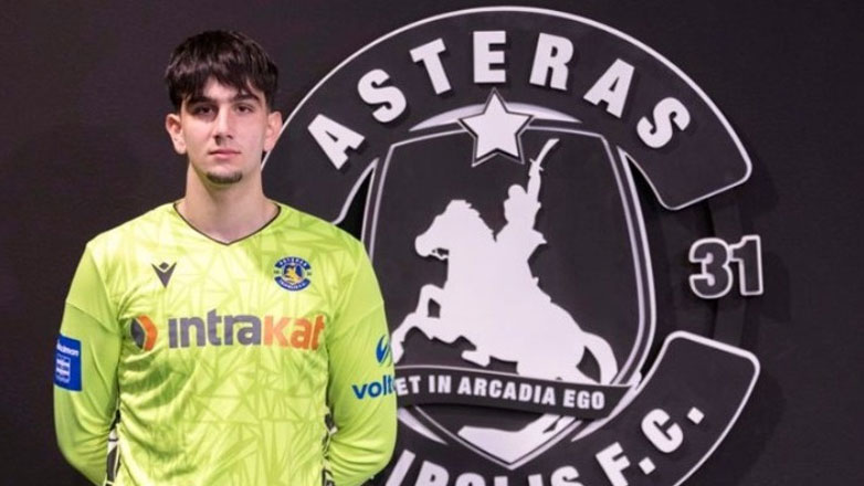 Επαγγελματικό συμβόλαιο στον Αστέρα Τρίπολης ο Βασίλης Αρχοντακάκης