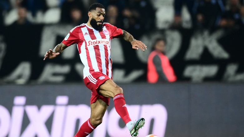 Επαφές της Σάντερλαντ με τον Εμβιλά