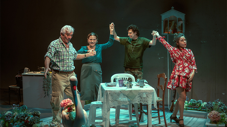 «Ο Ελέφας» του Κώστα Μποσταντζόγλου στο Σύγχρονο Θέατρο