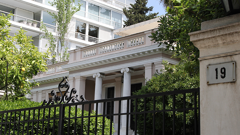 Έκτακτη σύσκεψη υπό τον Πρωθυπουργό για το θέμα της ηλεκτρικής διασύνδεσης Ελλάδας-Κύπρου