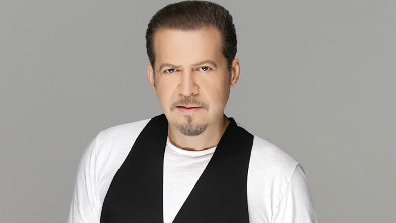 Πέθανε ο τραγουδιστής Χάρης Κωστόπουλος