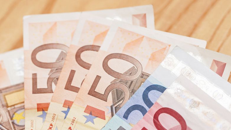 Πληρωμές από e-ΕΦΚΑ και ΔΥΠΑ: 1,2 δισεκ. ευρώ σε 2,8 εκατ. δικαιούχους έως τις 26 Απριλίου