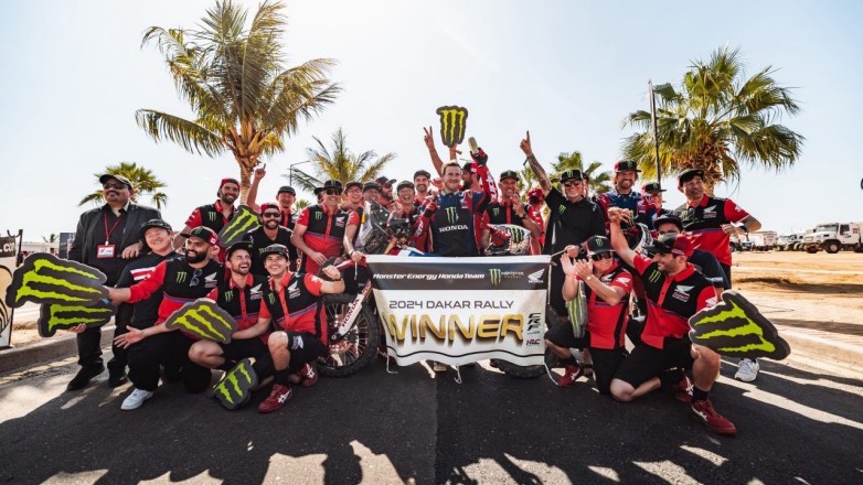 Rally Dakar 2024: Θριαμβευτική Διπλή Νίκη για τη Honda