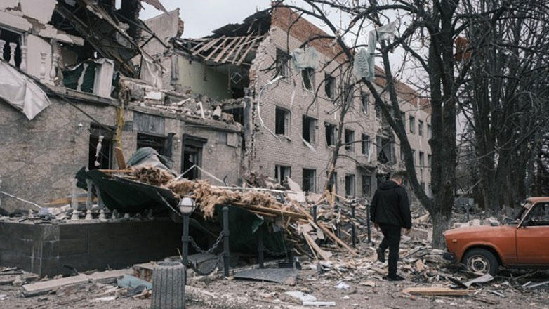 Δεκατρείς νεκροί από ουκρανικό βομβαρδισμό στο Ντονέτσκ