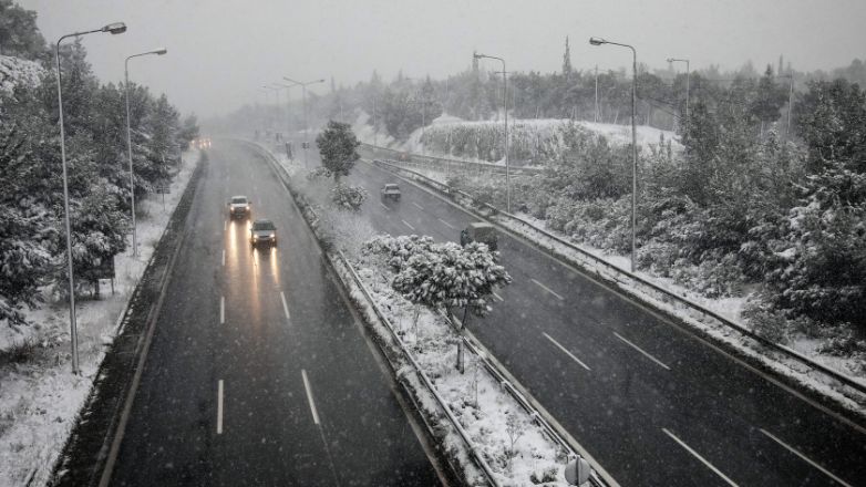 Θεσσαλονίκη: Άνοιξαν οι επαρχιακές οδοί – Υποχρεωτικές παραμένουν οι αντιολισθητικές αλυσίδες