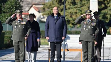 Περουσία Δένδια η τελετή παράδοσης – παραλαβής καθηκόντων του διοικητή 1ης Στρατιάς