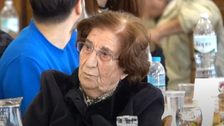 Κιλκίς: Συνταξιούχος δασκάλα πούλησε το διαμέρισμά της και δώρισε ένα ασθενοφόρο στο νοσοκομείο