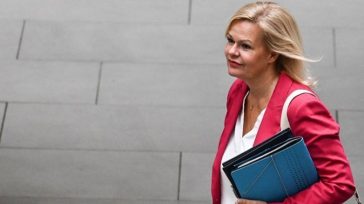 Η γερμανική κυβέρνηση παρατείνει το δικαίωμα που έχουν οι Ισραηλινοί να παραμείνουν στη χώρα χωρίς άδεια παραμονής