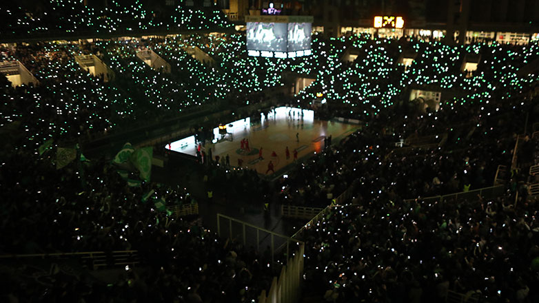 ΟΑΚΑ: 47χρονος οπαδός πέθανε την ώρα του ντέρμπι Παναθηναϊκός -Ολυμπιακός