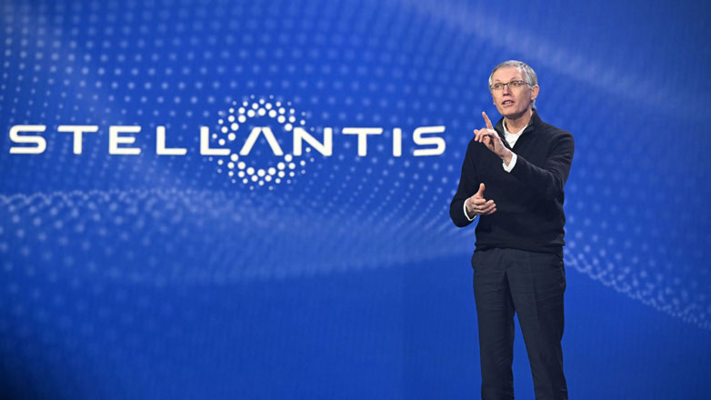 Carlos Tavares – Stellantis «Εάν μειώσουμε τις τιμές των ηλεκτρικών, θα γίνει λουτρό αίματος»