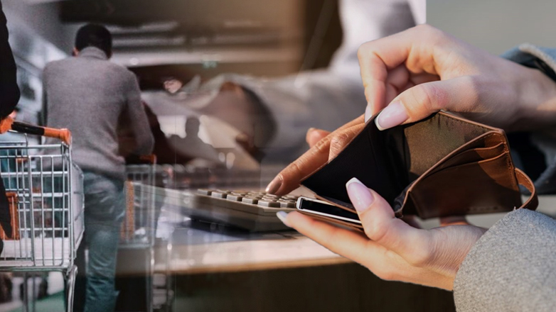 Ακρίβεια: Ένα στα δύο νοικοκυριά βλέπει «μαύρο» 2024