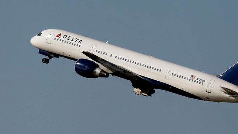 ΗΠΑ: Αποκολλήθηκε τροχός από Boeing 757 καθώς τροχοδρομούσε για να απογειωθεί