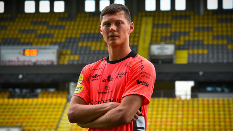 Στην Μπρέντφορντ ο Βαλντίμαρσον