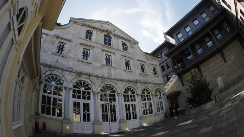 Οικουμενικό Πατριαρχείο: «Όχι» στον γάμο των ομόφυλων ζευγαριών