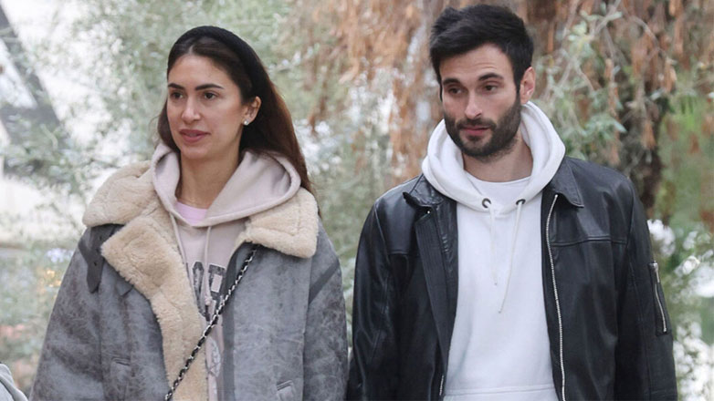 Άννα Πρέλεβιτς & Νικήτας Νομικός: Βόλτα χέρι – χέρι στους δρόμους της Γλυφάδας