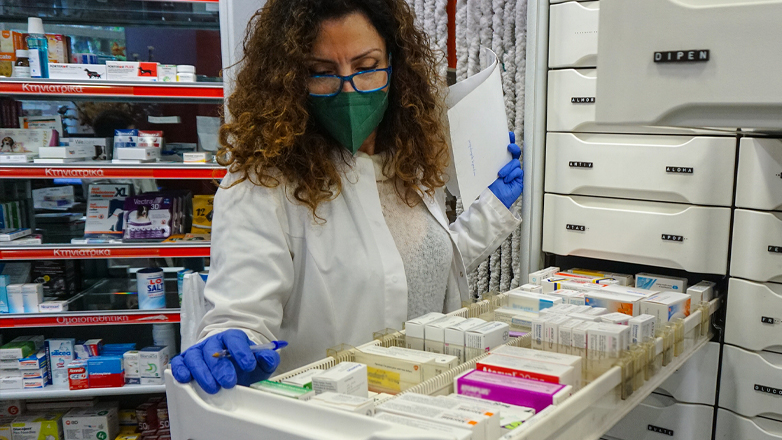 Αντεπίθεση φαρμακεμπόρων κατά φαρμακοποιών για τις ελλείψεις σκευασμάτων