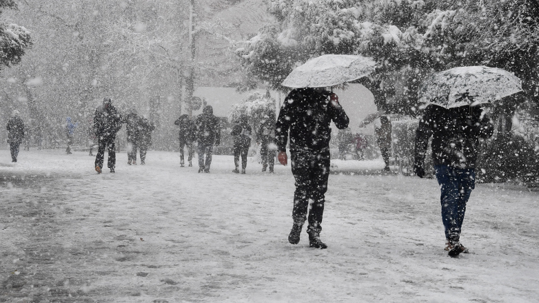 Καιρός: Τι είναι η «χειμωνιάτικη φωτοβολίδα» που έρχεται το Σαββατοκύριακο