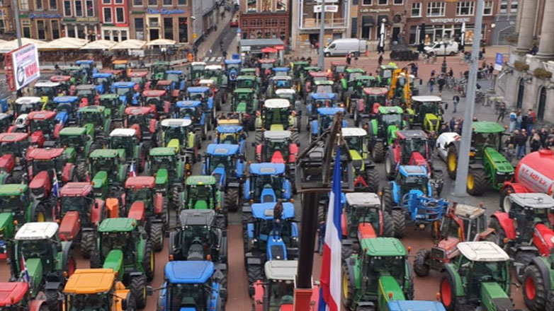 Κομισιόν: Άρον άρον λύσεις λόγω αγροτικών κινητοποιήσεων σε όλη την Ευρώπη