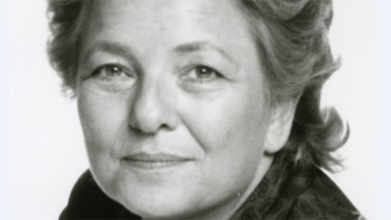 Το Μουσείο Μπενάκη αποχαιρετά την Αιμιλία Γερoυλάνου