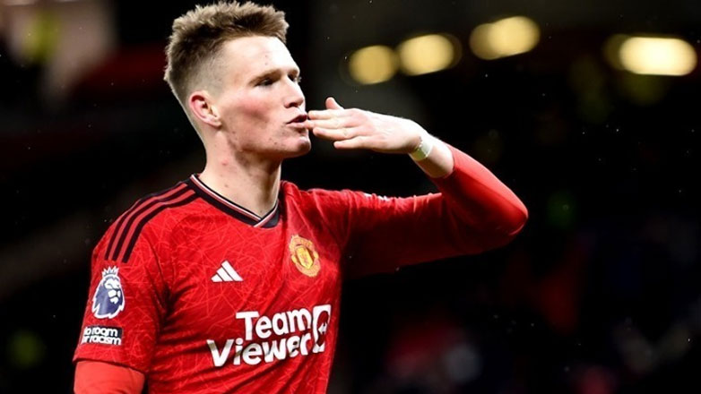 Μάντσεστερ Γιουνάιτεντ: Συμφώνησε και υπογράφει νέο συμβόλαιο ο ΜακΤόμινεϊ