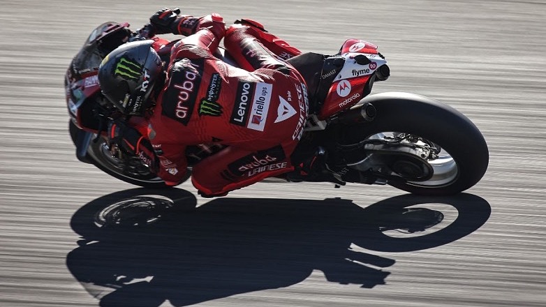 WorldSBK Jerez test: O Bulega έκλεψε την παράσταση