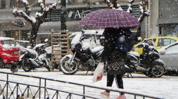 Καιρός: Στην «κατάψυξη» η χώρα το Σαββατοκύριακο – Χιόνια και θυελλώδεις βοριάδες