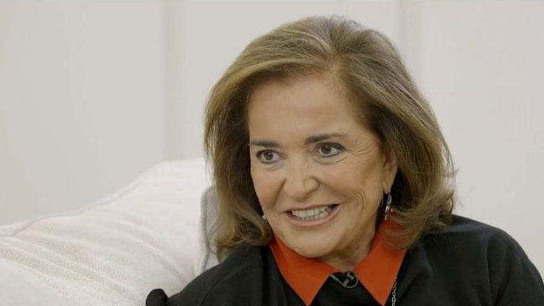 Ντόρα Μπακογιάννη για το νομοσχέδιο των ομόφυλων ζευγαριών: «Δεν επιτρέπει το παιδί κατά παραγγελία»