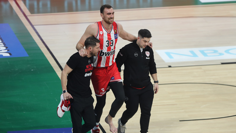 Ολυμπιακός: Χειρουργήθηκε ο Νίκολα Μιλουτίνοφ