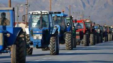Συνεχίζονται οι κινητοποιήσεις των αγροτών – Καλεί εκ νέου σε διάλογο η κυβέρνηση