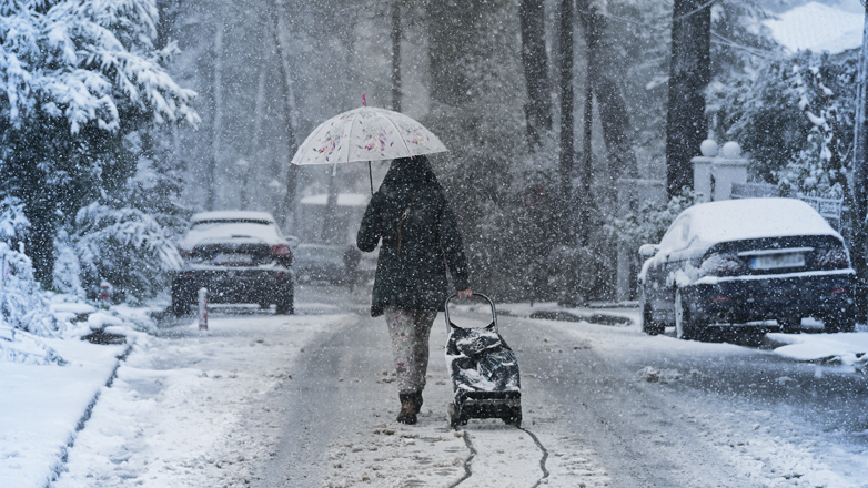 Εκδόθηκε νέο έκτακτο δελτίο της ΕΜΥ για την κακοκαιρία – Χιόνια στην Αττική τη Δευτέρα και την Τρίτη