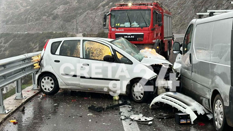 Τραγωδία στην Κρήτη: Διασωληνωμένο παιδί 21 μηνών μετά από τροχαίο στο οποίο πέθανε η γιαγιά του