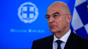 Δένδιας: Να αναλάβει η Ελλάδα τη διοίκηση της ευρωπαϊκής επιχείρησης στην Ερυθρά Θάλασσα