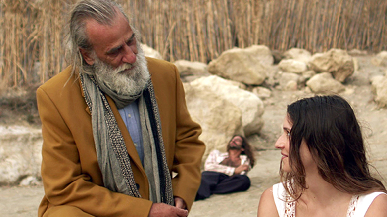 «Η παραλία»: Η Υπατία και ο Χάρι ετοιμάζονται για τον γάμο τους