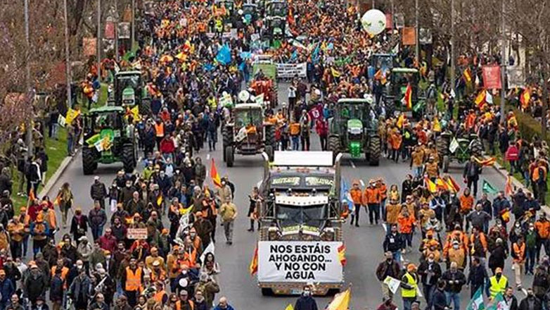 Και οι Ισπανοί στο «κίνημα οργής» των Ευρωπαίων αγροτών