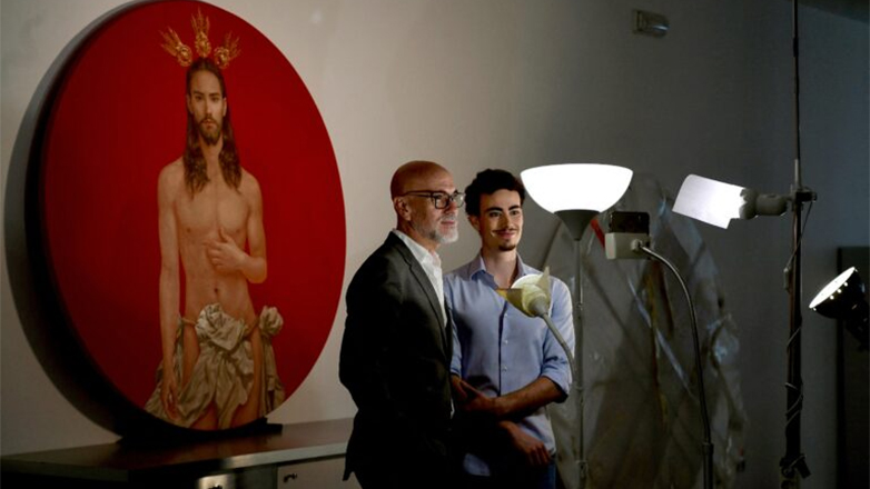 Ισπανία: Σάλος με την αφίσα του Ιησού – Είναι «ντροπή και παρέκκλιση»