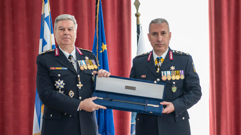 Πραγματοποιήθηκε η τελετή παράδοσης – ανάληψης καθηκόντων του Αρχηγού της Ελληνικής Αστυνομίας Πραγματοποιήθηκε η τελετή παράδοσης – ανάληψης καθηκόντων του Αρχηγού της Ελληνικής Αστυνομίας