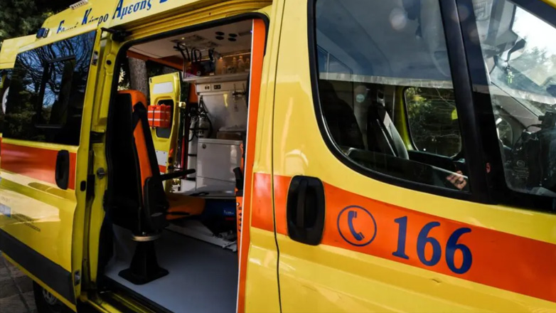 Θεσσαλονίκη: Νεκρός 59χρονος που παρασύρθηκε από φορτηγό ενώ άλλαζε λάστιχο στο ΙΧ του