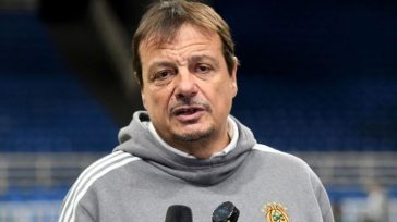 Αταμάν: «Xωρίς Σλούκα, θα προσπαθήσει ο Βιλντόσα με Αρμάνι»