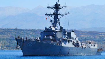 Οι Χούθι ανακοίνωσαν ότι εκτόξευσαν πυραύλους εναντίον αμερικανικού αντιτορπιλικού στην Ερυθρά Θάλασσα